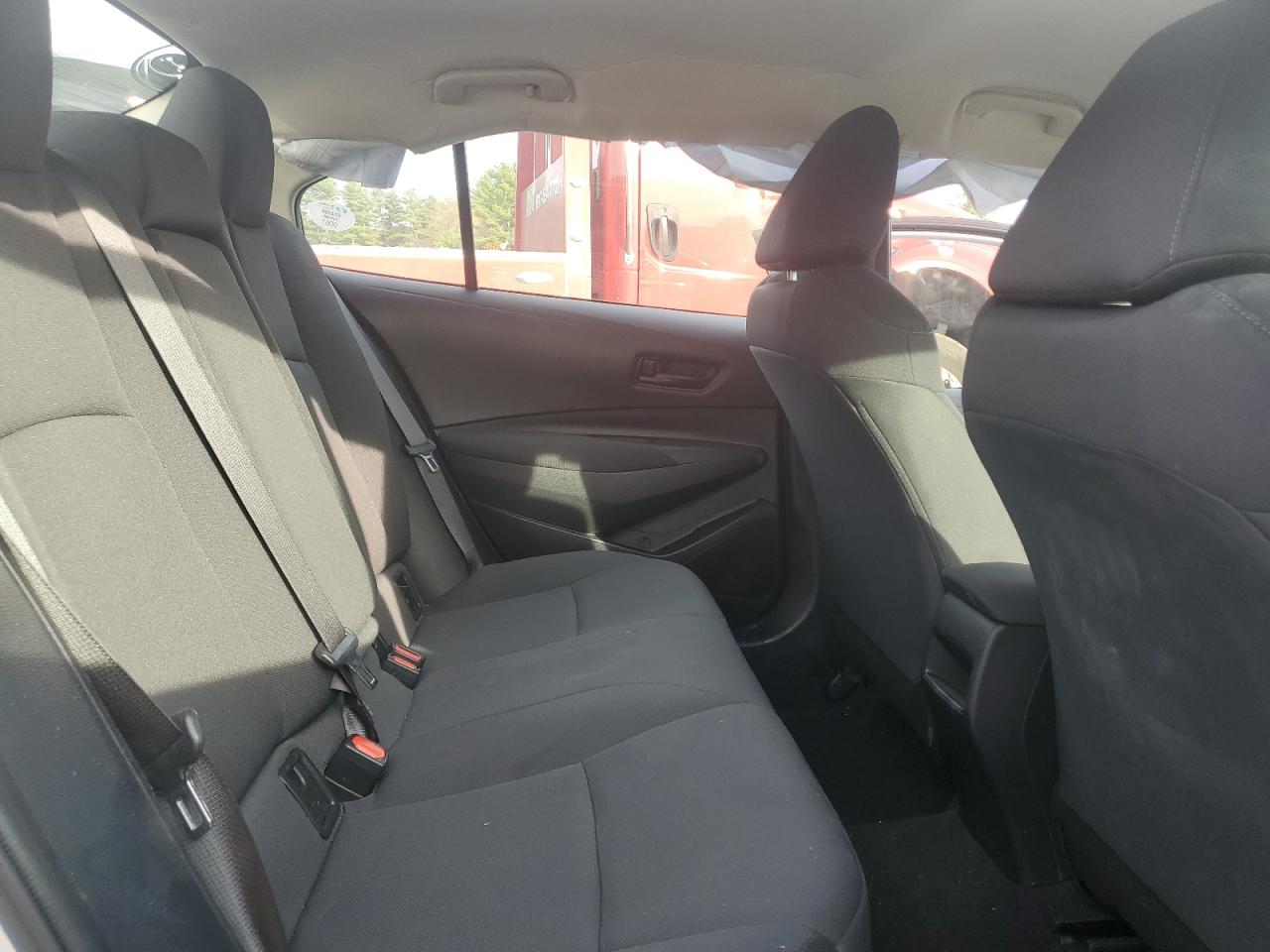 2022 TOYOTA COROLLA LE VIN:5YFEPMAE6NP323355