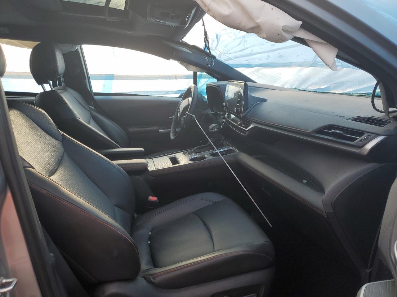 2023 TOYOTA SIENNA XSE VIN:5TDXRKEC4PS164846