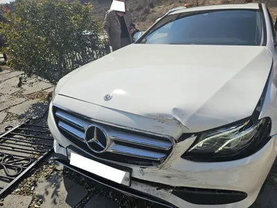 2019 Mercedes-Benz E 300 WDDZF4JB5KA632623 VIN:WDDZF4JB5KA632623