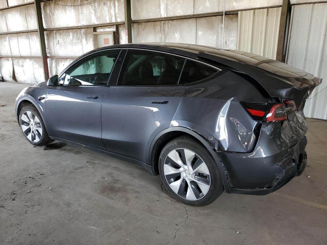 2023 TESLA MODEL Y  VIN:7SAYGDEE6PF882588