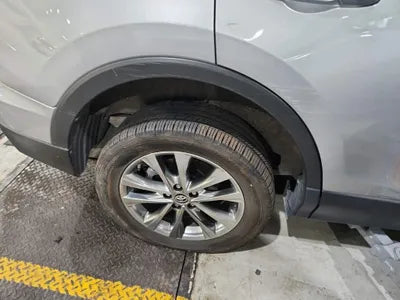 2018 Toyota RAV4 JTMDJREV6JD258864 VIN:JTMDJREV6JD258864