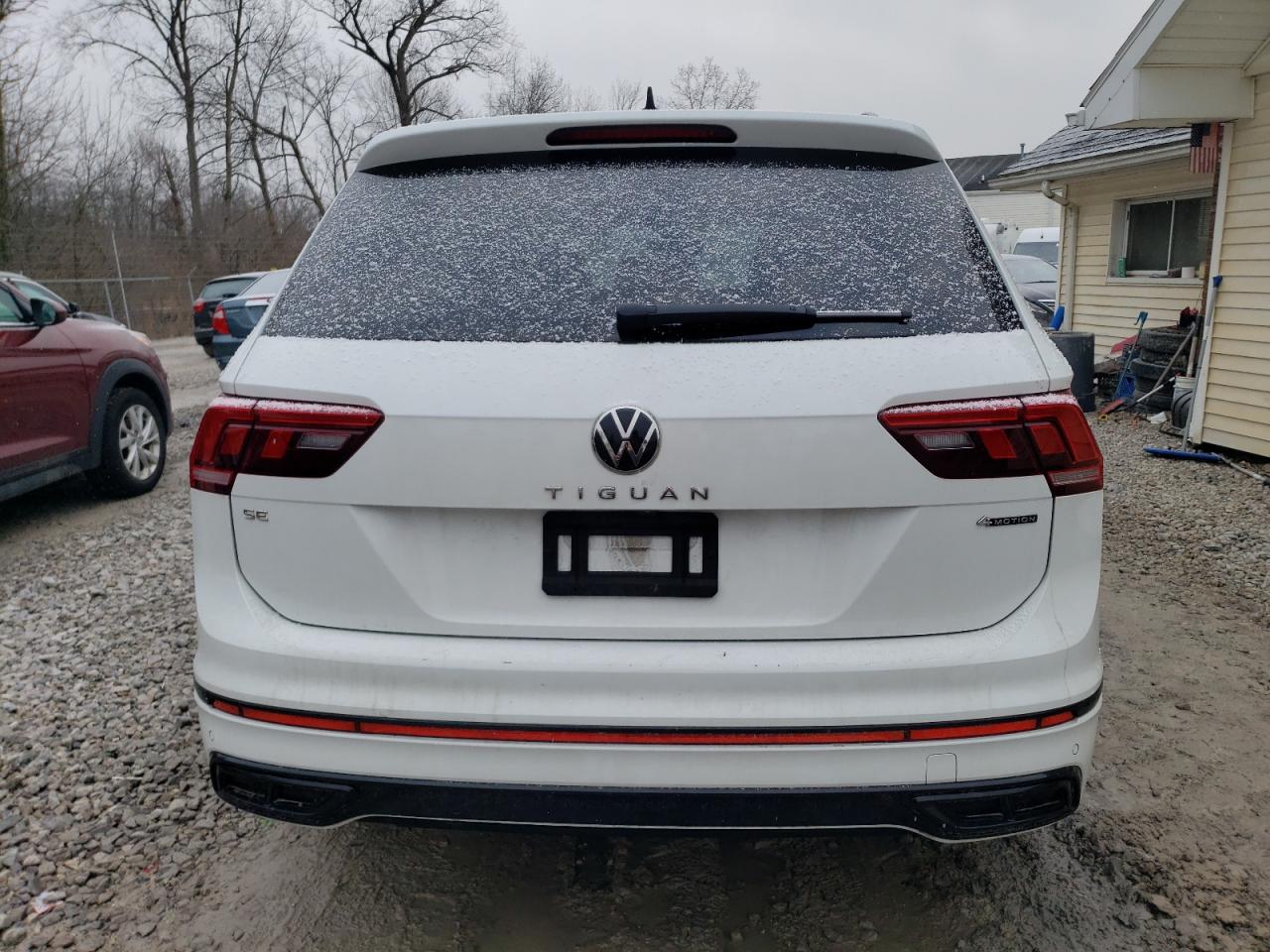 2022 VOLKSWAGEN TIGUAN SE R-LINE BLACK VIN:3VV8B7AX9NM094449