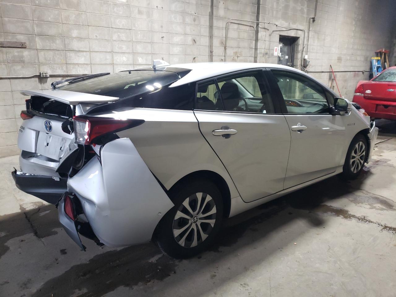 2022 TOYOTA PRIUS LE VIN:JTDL9MFUXN3039334