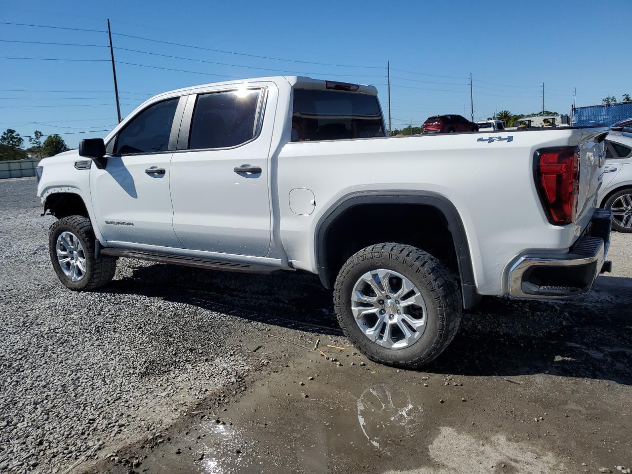 2022 GMC SIERRA K1500 VIN:1GTUUAED8NZ553442