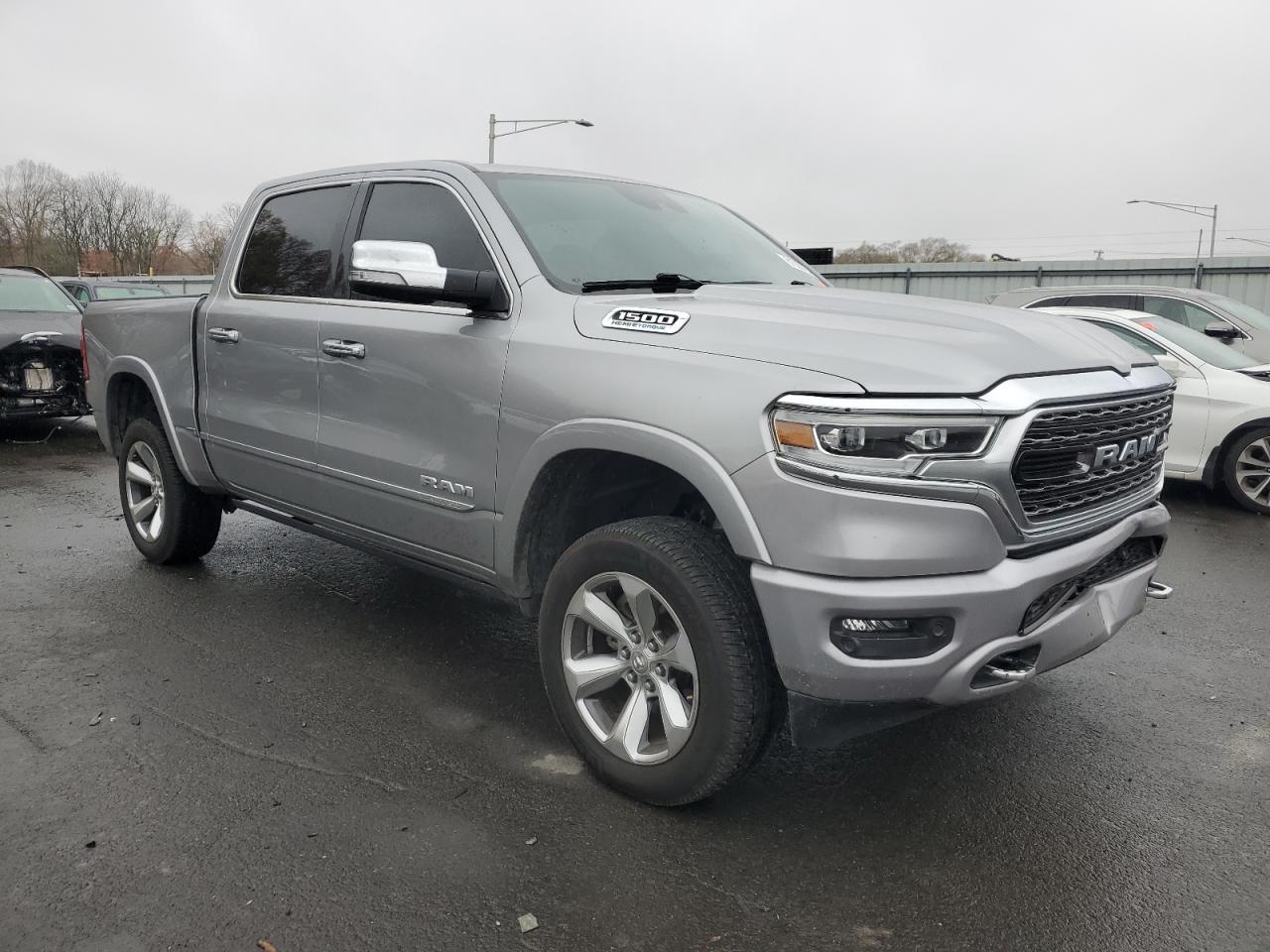 2022 RAM 1500 LIMITED VIN:1C6SRFHT3NN347629