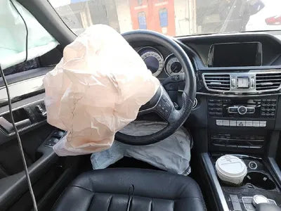 2015 Mercedes-Benz E 300 882KMWDDHF8BB3FB1 VIN:882KMWDDHF8BB3FB1