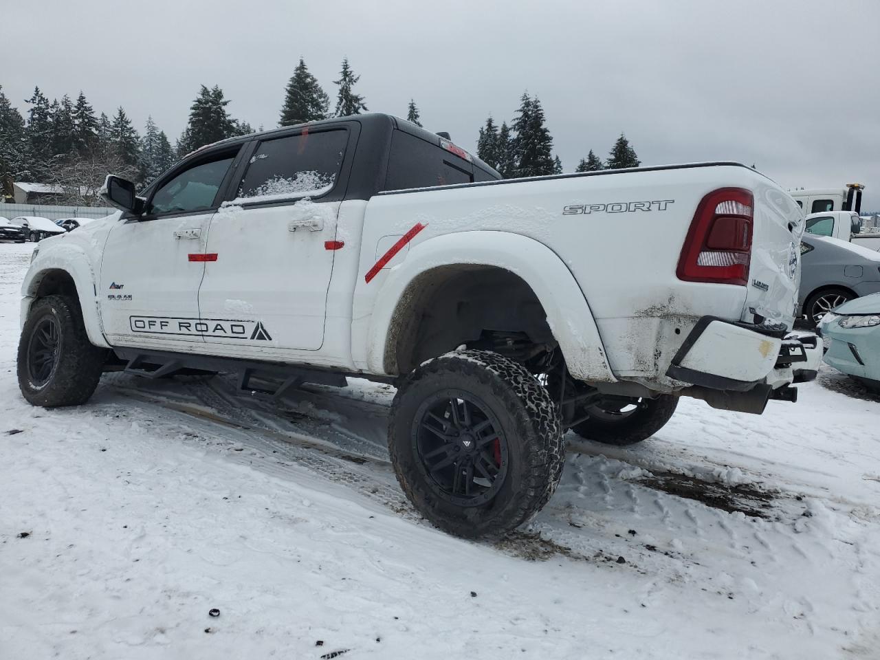 2022 RAM 1500 LARAMIE VIN:1C6SRFJT7NN111074