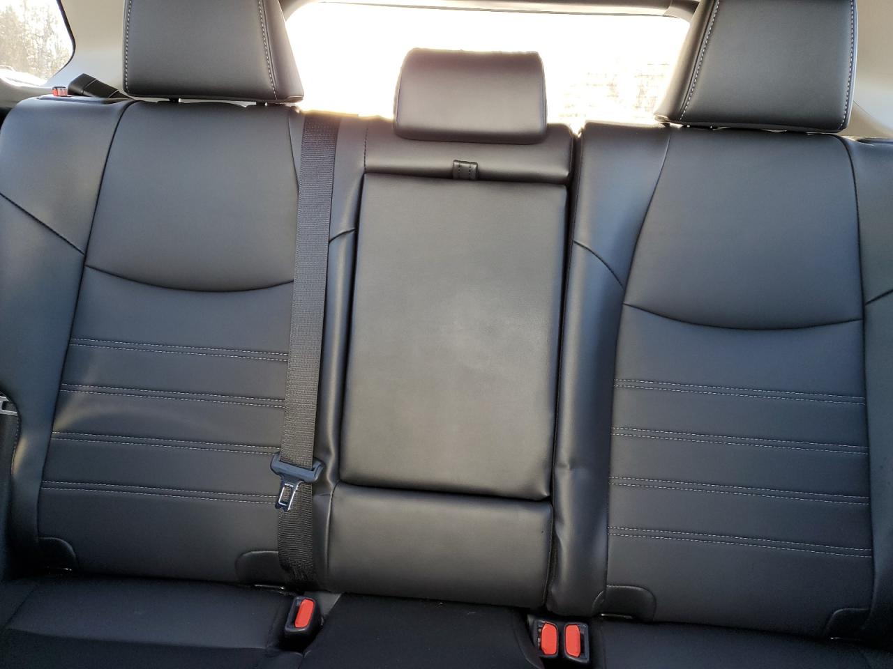 2022 TOYOTA RAV4 XLE VIN:2T3R1RFV0NC297982