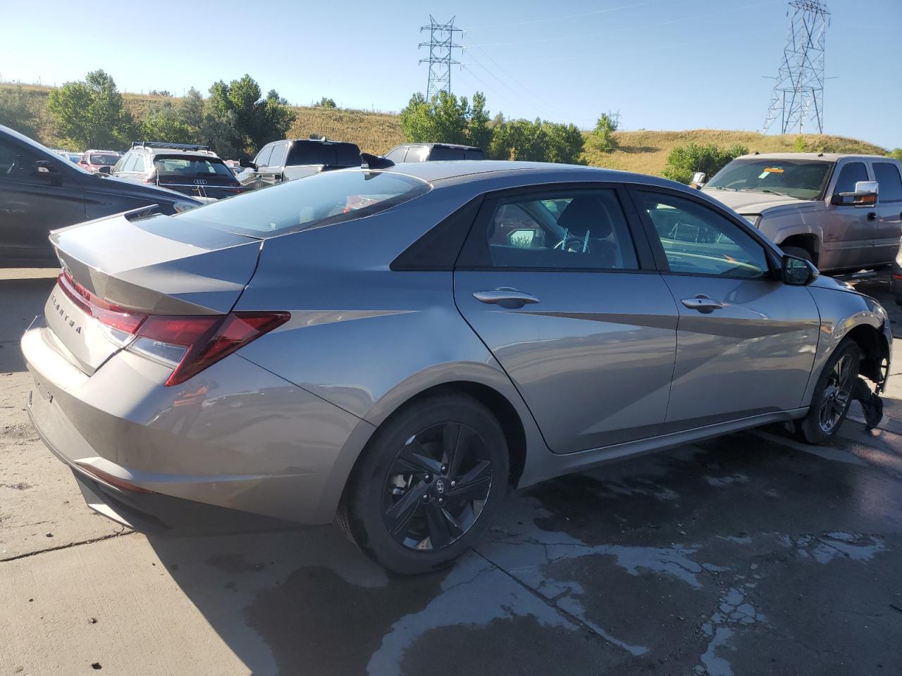 2023 HYUNDAI ELANTRA SEL VIN:KMHLM4AG6PU499213