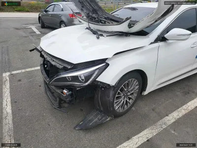 2015 Jaguar SL KMHFN412BGA010667 VIN:KMHFN412BGA010667