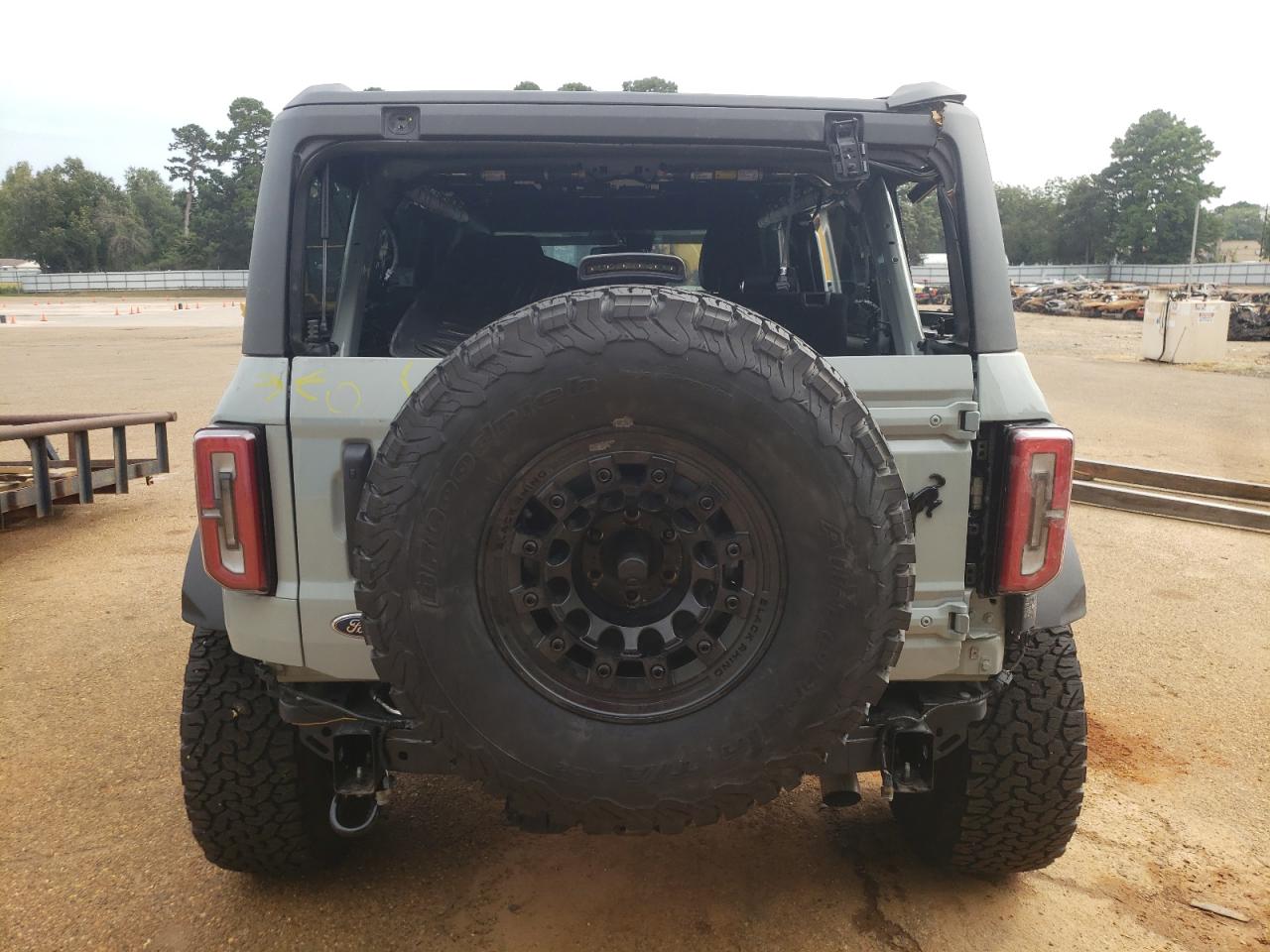 2023 FORD BRONCO BASE VIN:1FMEE5DP3PLB68635