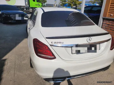 2016 Mercedes-Benz C 220 VIN: