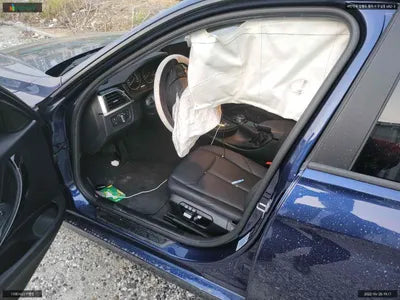 2016 BMW 320 WBA8C5104GK637748 VIN:WBA8C5104GK637748