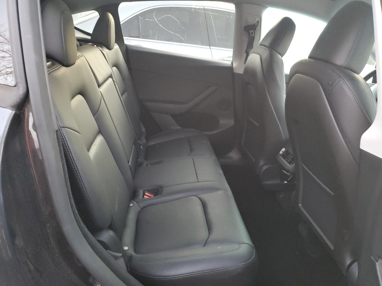 2024 TESLA MODEL Y  VIN:7SAYGDED6RF113227