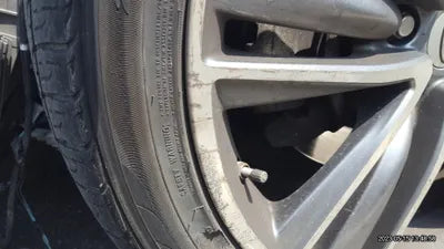 2015 Infiniti Q50 VIN: