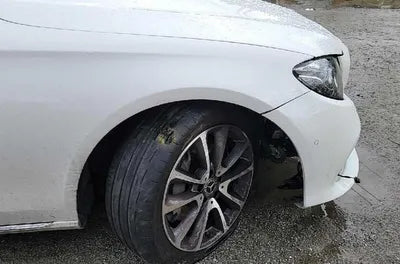 2019 Mercedes-Benz E 300 WDDZF4KB7KA635330 VIN:WDDZF4KB7KA635330