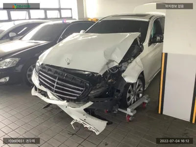 2018 Mercedes-Benz E 300 WDDZF4JB1JA423443 VIN:WDDZF4JB1JA423443