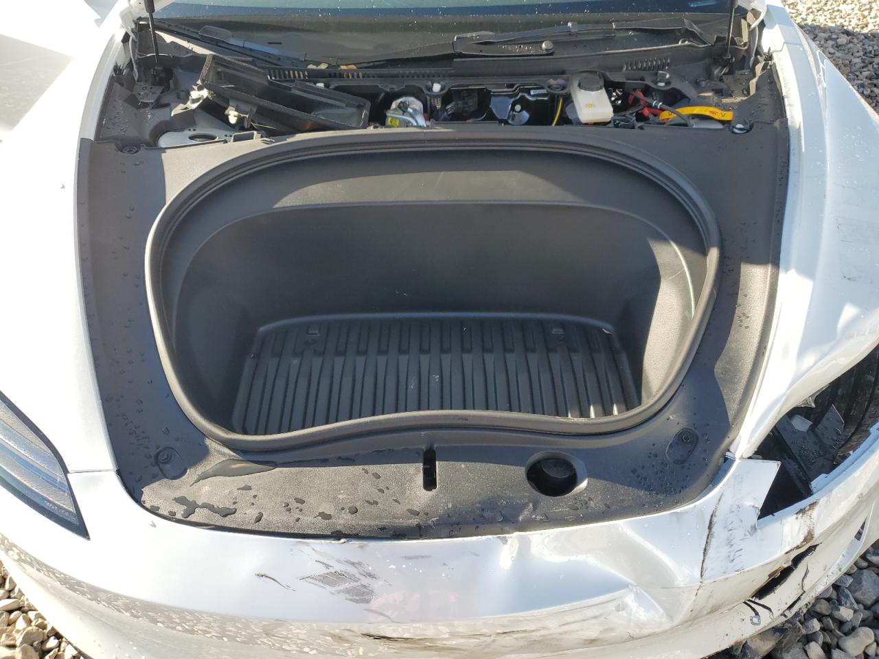 2024 TESLA MODEL 3  VIN:5YJ3E1ET0RF833626