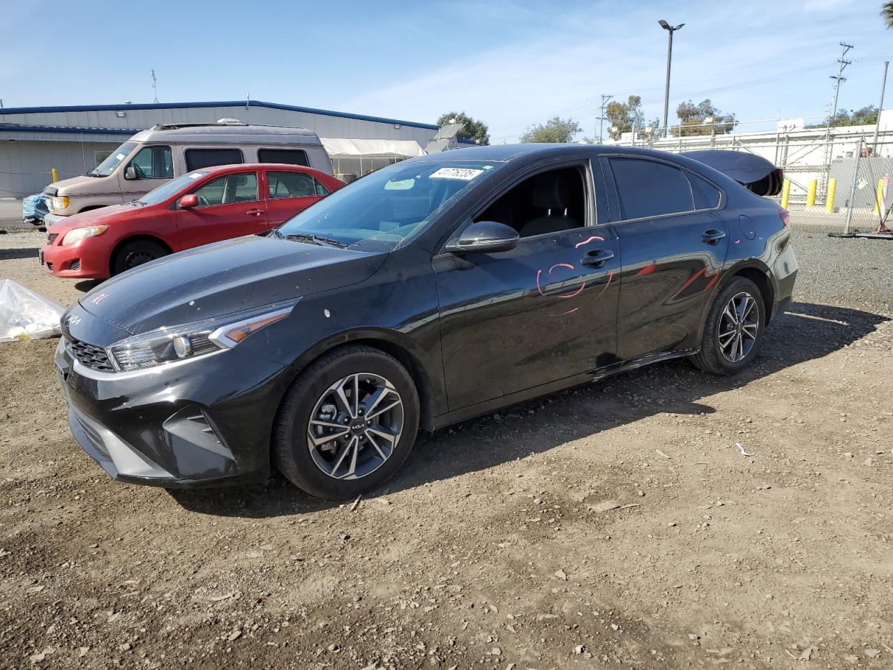 2023 KIA FORTE LX VIN:3KPF24AD8PE556393