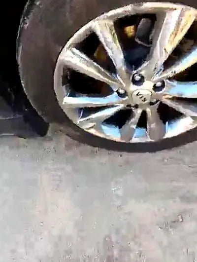 2020 Kia Carnival KNAME81ABLS640859 VIN:KNAME81ABLS640859