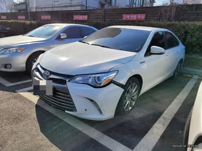 2016 Toyota Camry VIN: