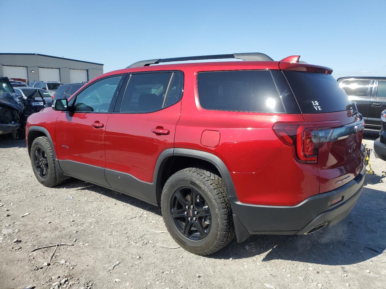 2022 GMC ACADIA AT4 VIN:1GKKNLLS5NZ136799