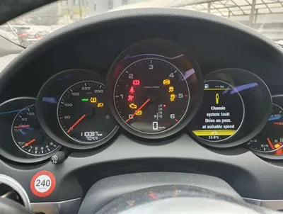 2015 Porsche Cayenne WP1AF2928FLA36592 VIN:WP1AF2928FLA36592