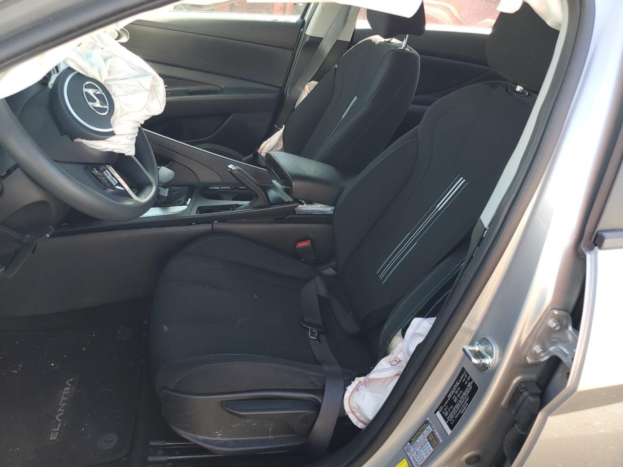 2022 HYUNDAI ELANTRA SEL VIN:5NPLM4AG5NH058877