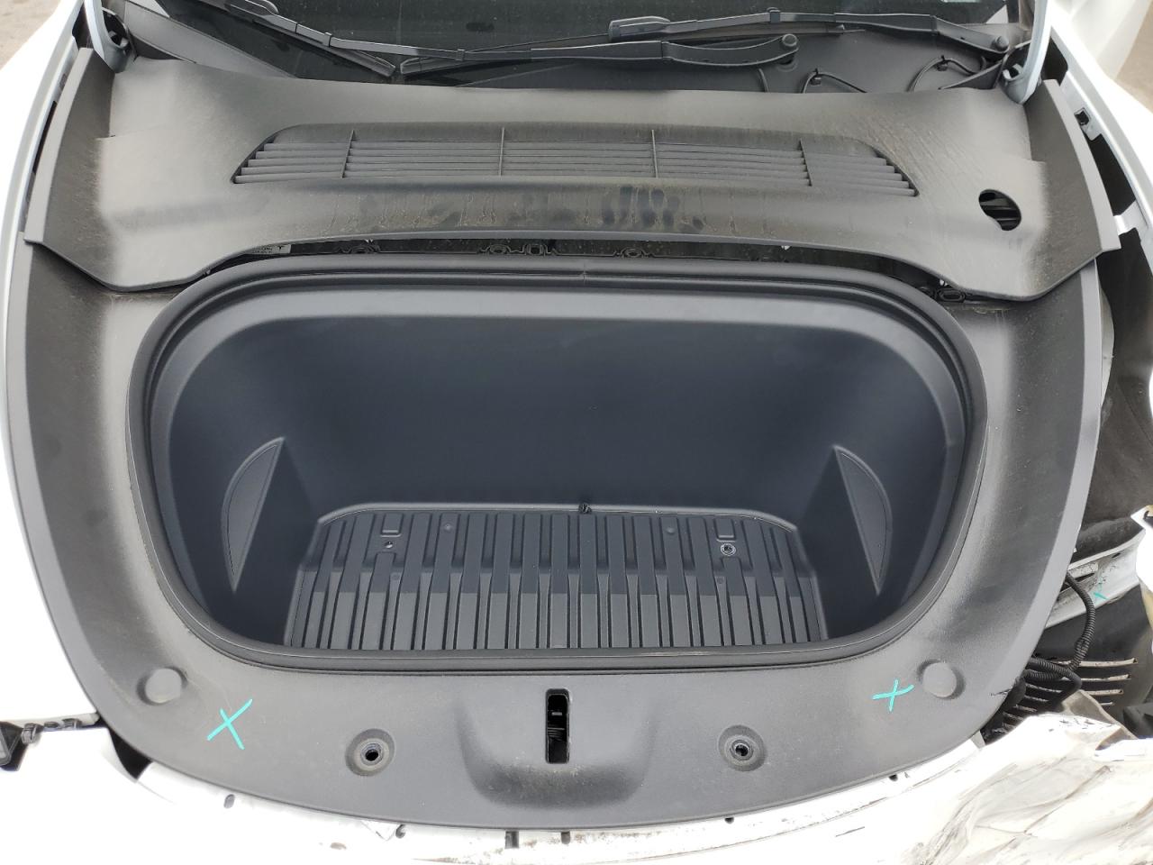 2023 TESLA MODEL Y  VIN:7SAYGDEE1PF839759