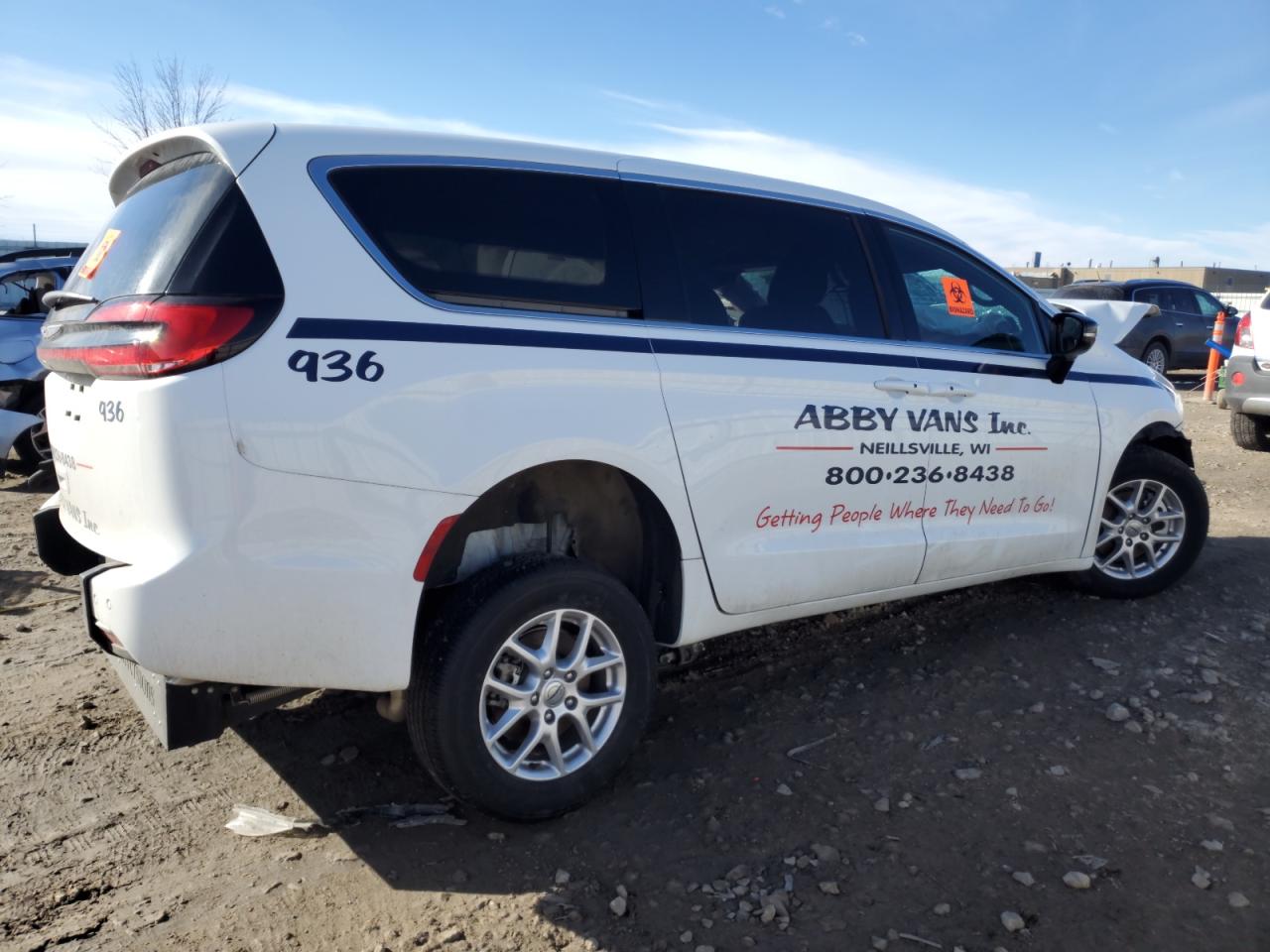 2024 CHRYSLER PACIFICA TOURING VIN:2C4RC1FG3RR126350