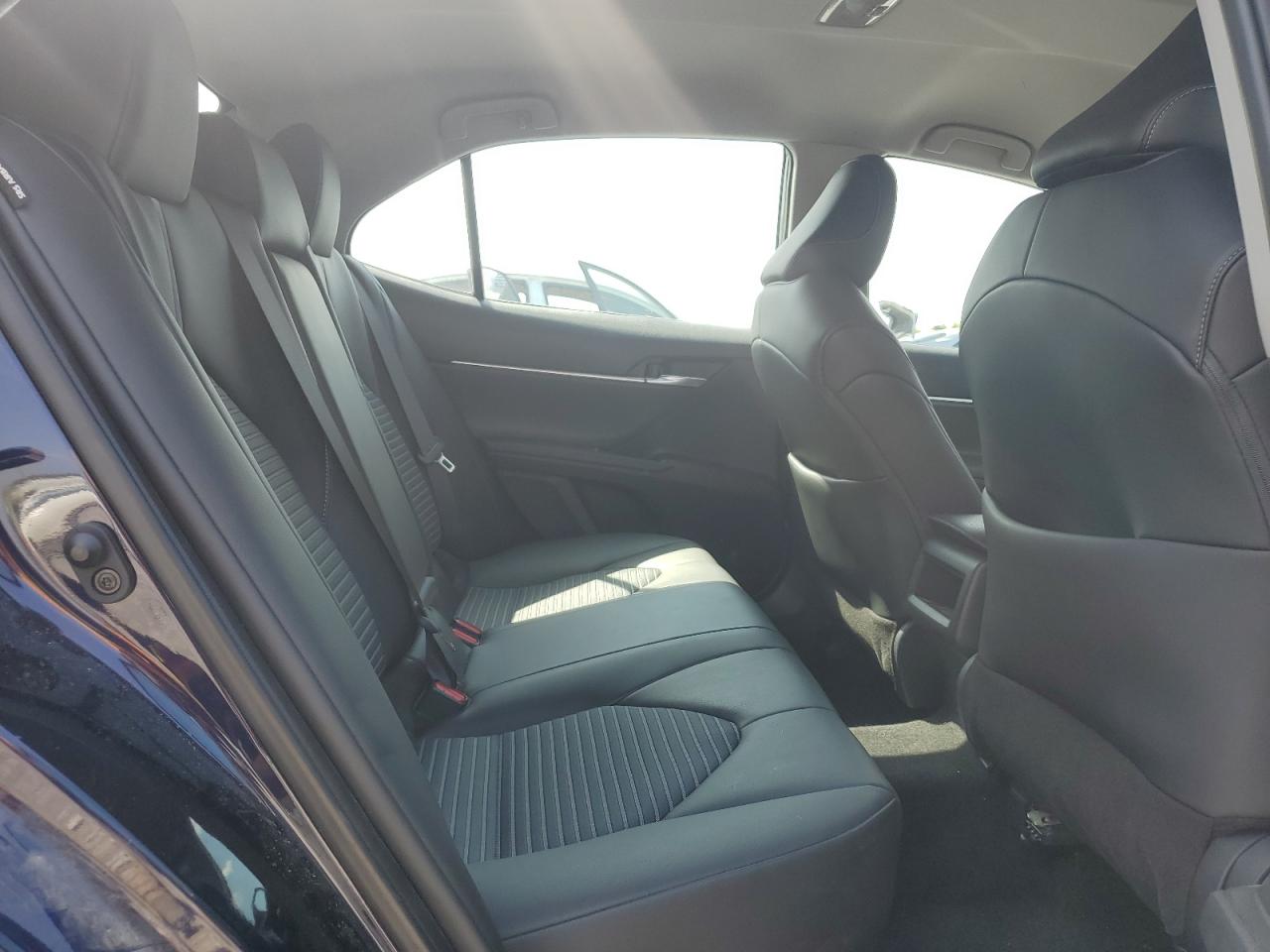 2022 TOYOTA CAMRY SE VIN:4T1T11AK7NU651525