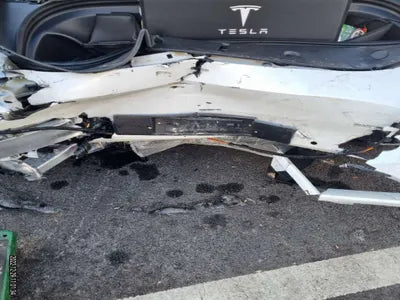 2022 Tesla Model Y 7SAYGDEE4NF497866 VIN:7SAYGDEE4NF497866