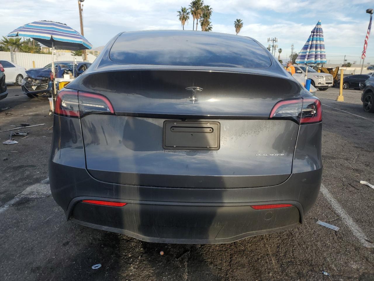 2023 TESLA MODEL Y  VIN:7SAYGDEE9PA060140