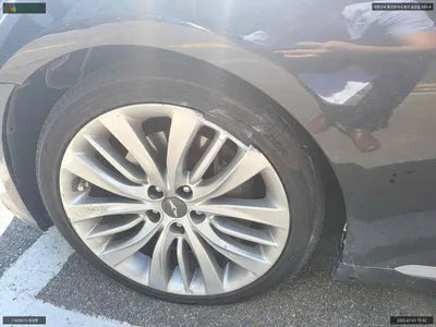 2017 Genesis G80 KMHGL41DDHU234207 VIN:KMHGL41DDHU234207