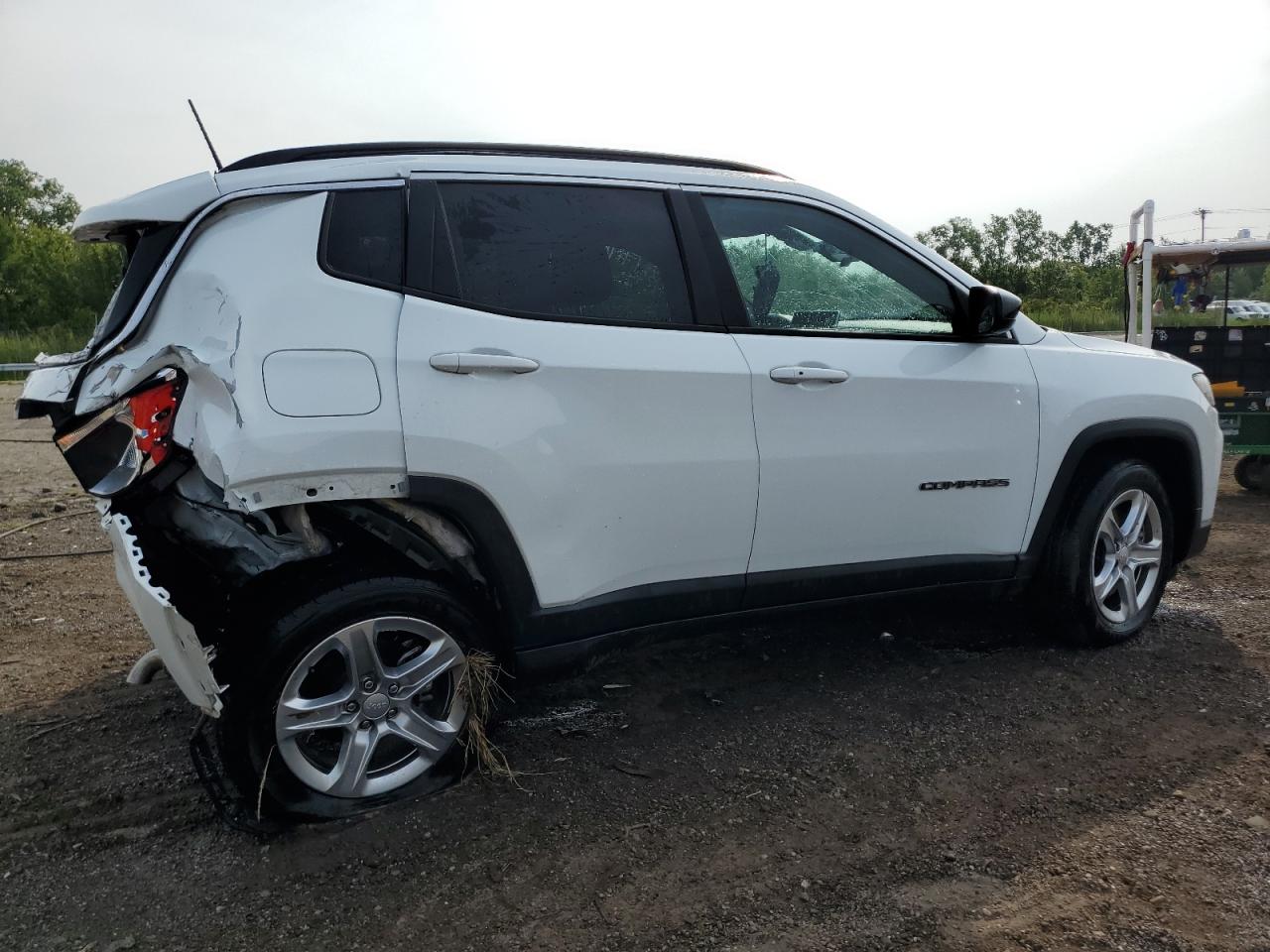 2023 JEEP COMPASS LATITUDE VIN:3C4NJDBN0PT561590