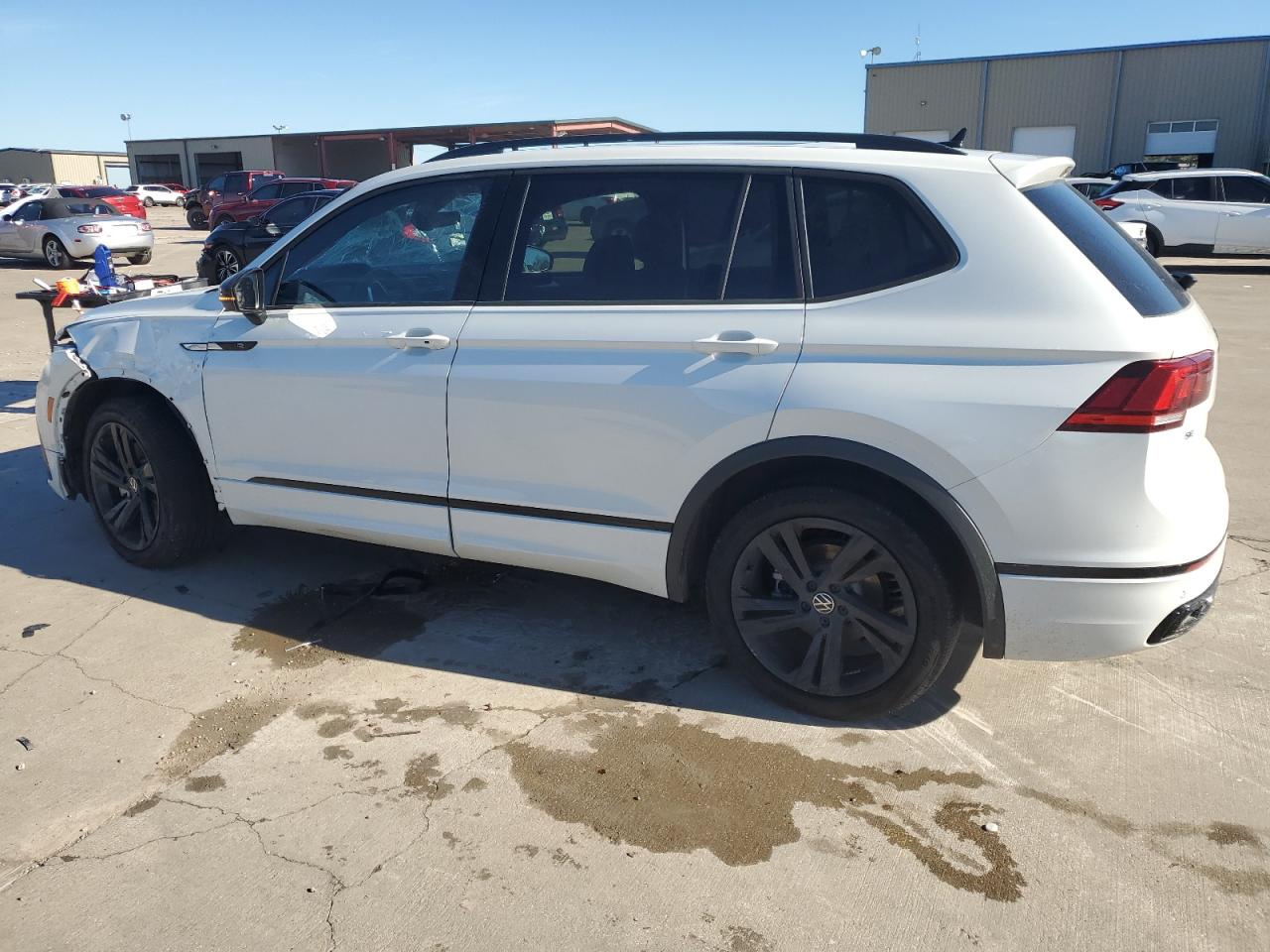2024 VOLKSWAGEN TIGUAN SE R-LINE BLACK VIN:3VVCB7AX1RM001262