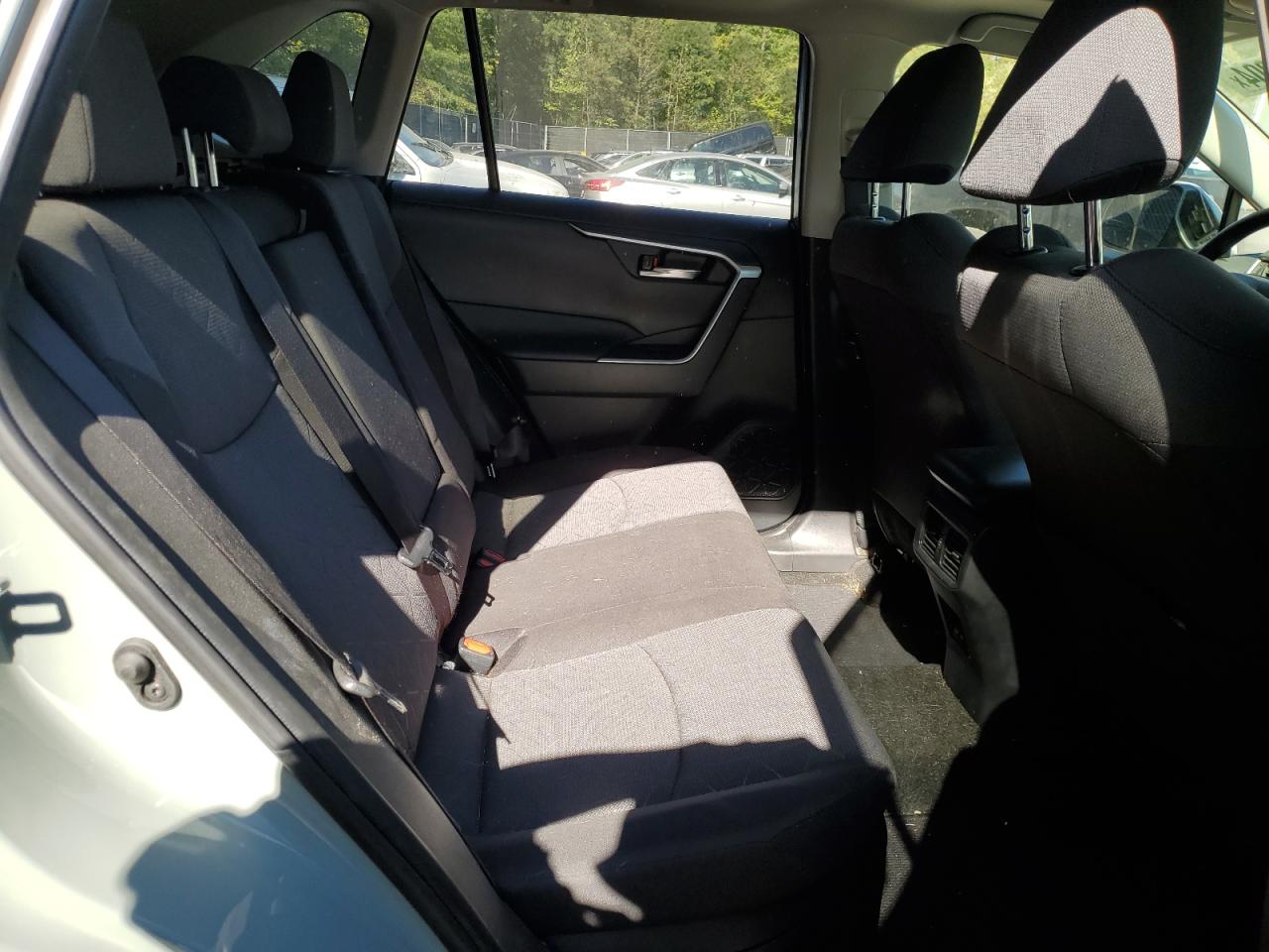 2022 TOYOTA RAV4 XLE VIN:JTMRWRFV3ND146082