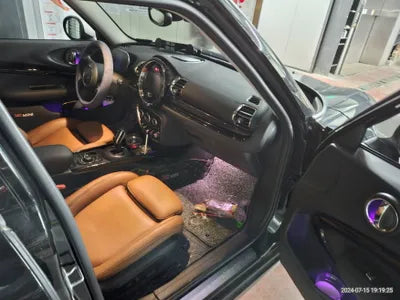 2022 MINI Clubman VIN: