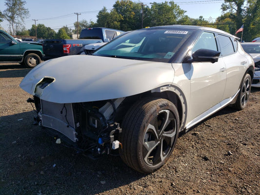 2022 KIA EV6 LIGHT VIN:KNDC3DLC5N5028615