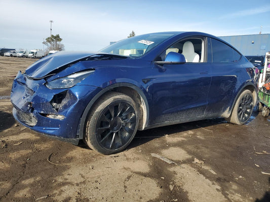 2024 TESLA MODEL Y  VIN:7SAYGDEE9RA235473