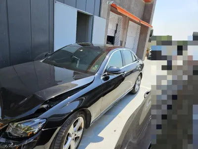 2016 Mercedes-Benz E 220 VIN: