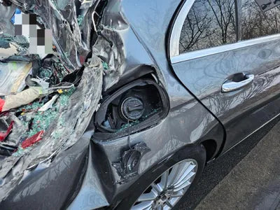 2021 Mercedes-Benz E 250 VIN: