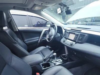 2016 Toyota RAV4 VIN: