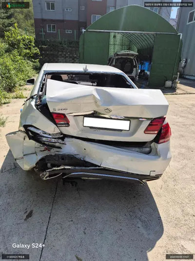 2015 Mercedes-Benz E 200 WDDHF3EB1FB152949 VIN:WDDHF3EB1FB152949