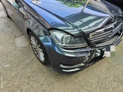 2014 Mercedes-Benz C 220 VIN: