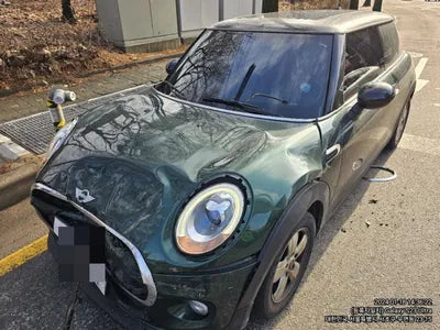 2017 MINI Cooper VIN: