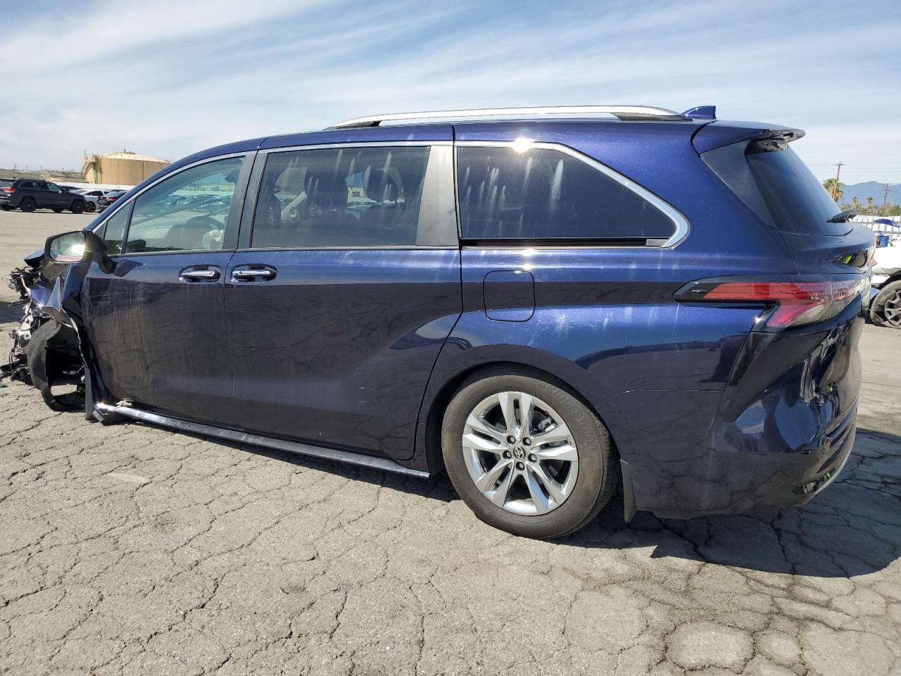 2023 TOYOTA SIENNA LIMITED VIN:5TDZRKECXPS169624