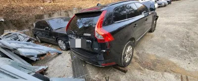 2016 Volvo XC60 VIN: