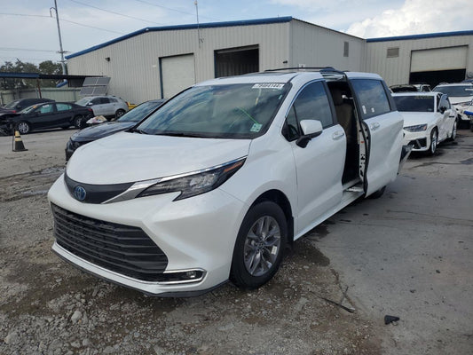 2024 TOYOTA SIENNA XLE VIN:5TDYRKEC0RS198998