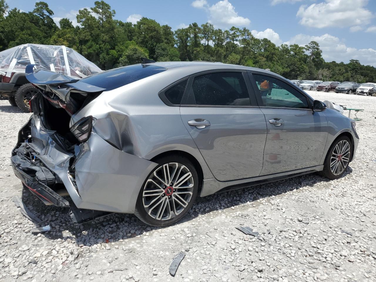 2022 KIA FORTE GT VIN:3KPF44ACXNE424380